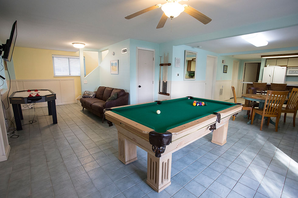Pool table