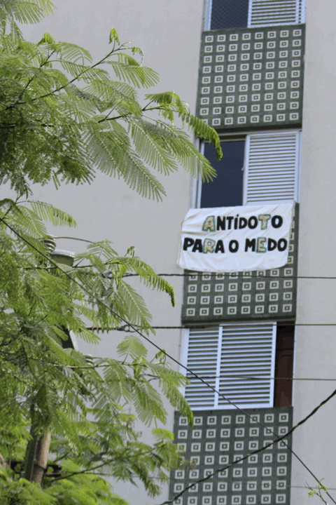 latente-incomum-patricia.gif