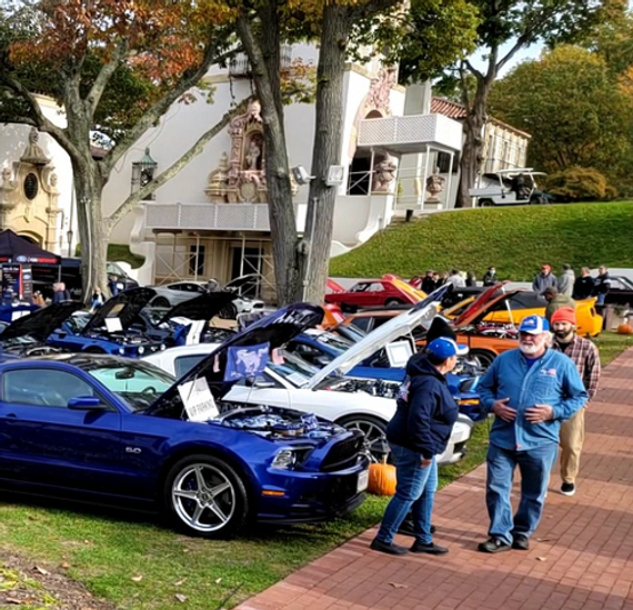 mscli-vanderbilt-carshow_edited.png
