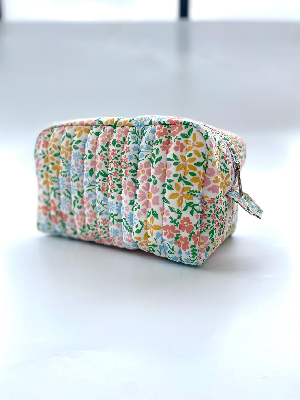 Bahar Çiçekleri Kapitone Organizer