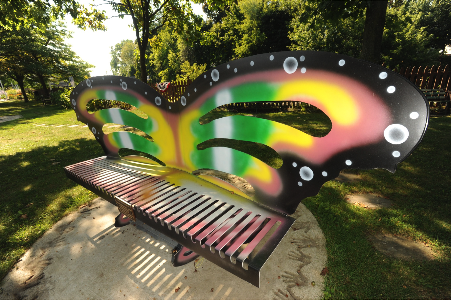 IPG Rainbow Bench