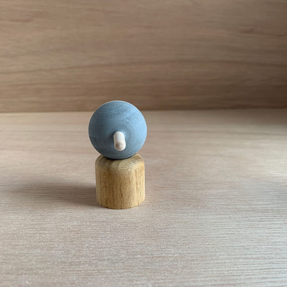 Miniature : Poupée en bois Mousey