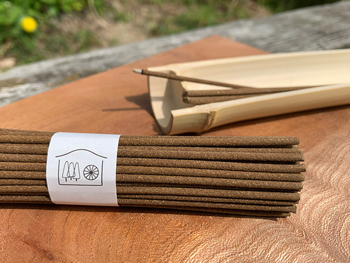 Acorn Fairy Incense holder + Japan Cedar Incense Gift Set