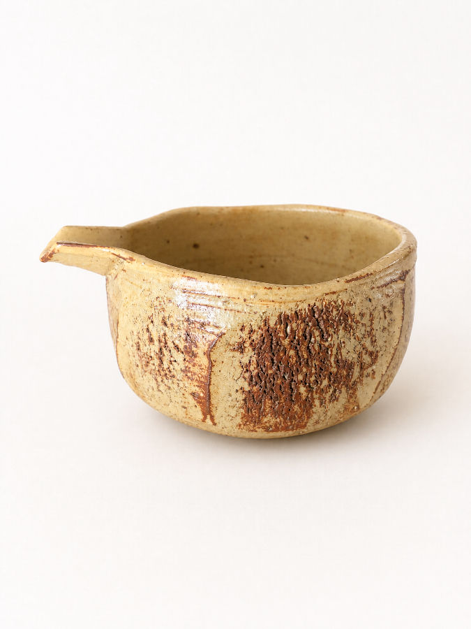 handmade matcha chawan with a spout