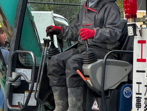 建設機械施工(掘削作業) 監査訪問