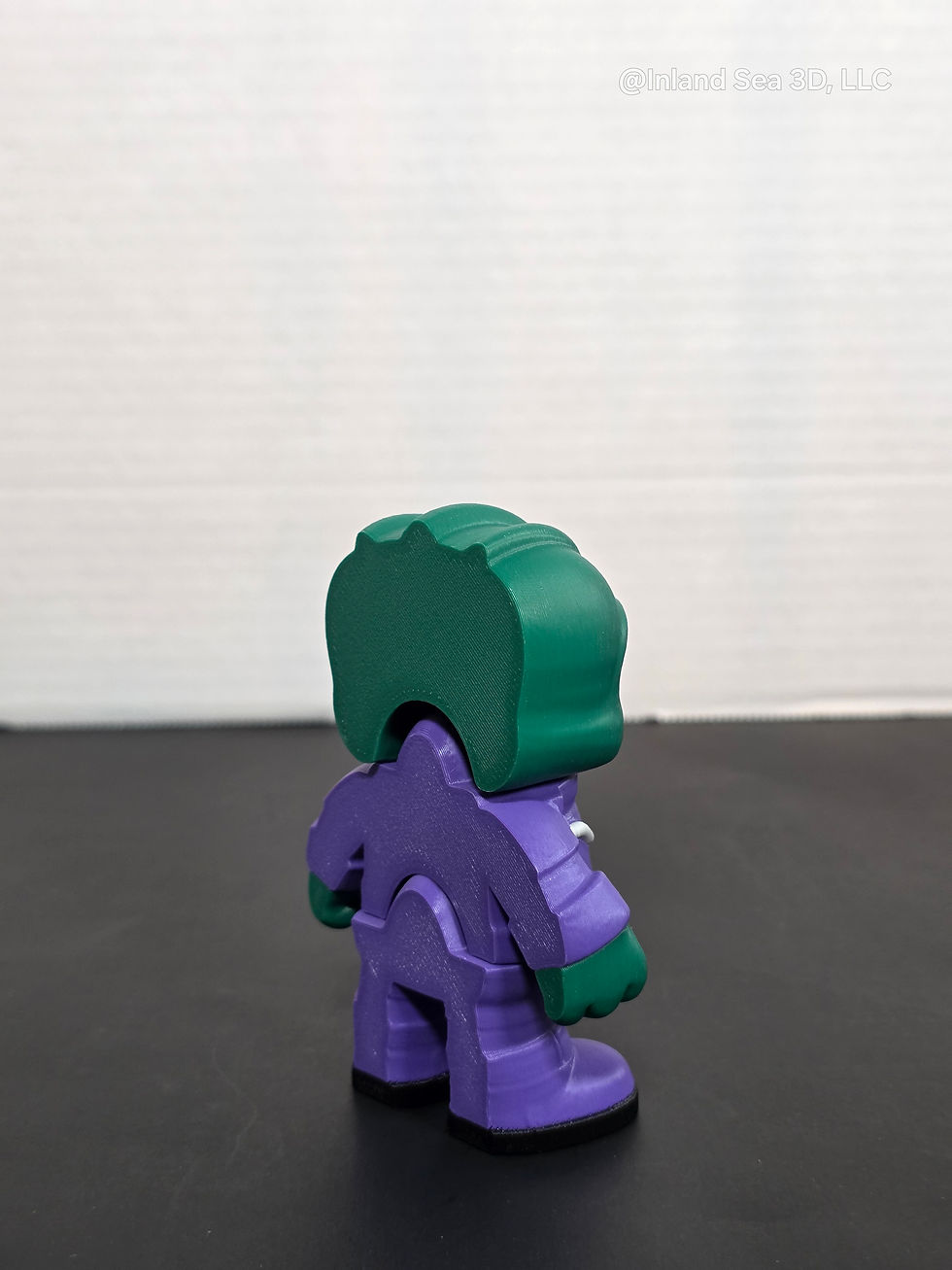 Thumbnail: Alien Desk Buddy