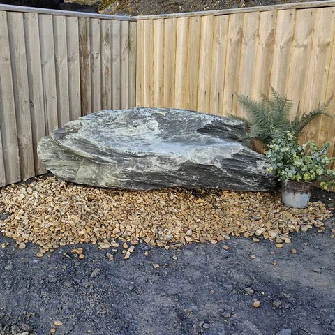 Feature Stones
