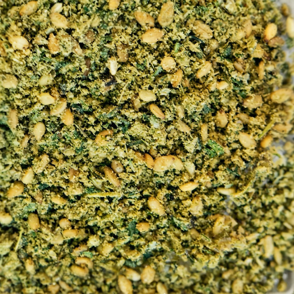Za’atar - Spice, a premium spice made with : Sumac, sesame seeds, oregano, thyme (origin: Middle East). Crafted by Mondepice.