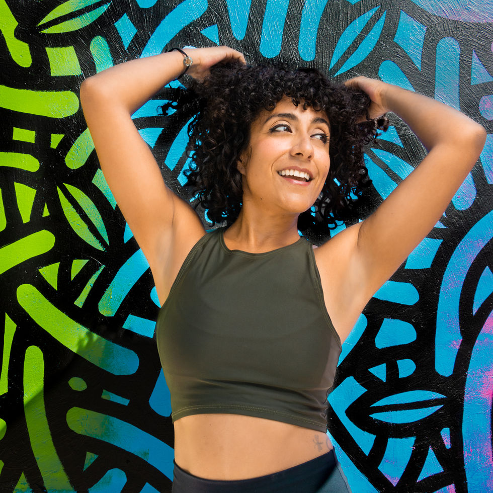 Leslie-Graffitis-Selfie-3-1