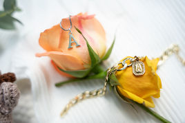 maternity photoshoot details in downtown Houston