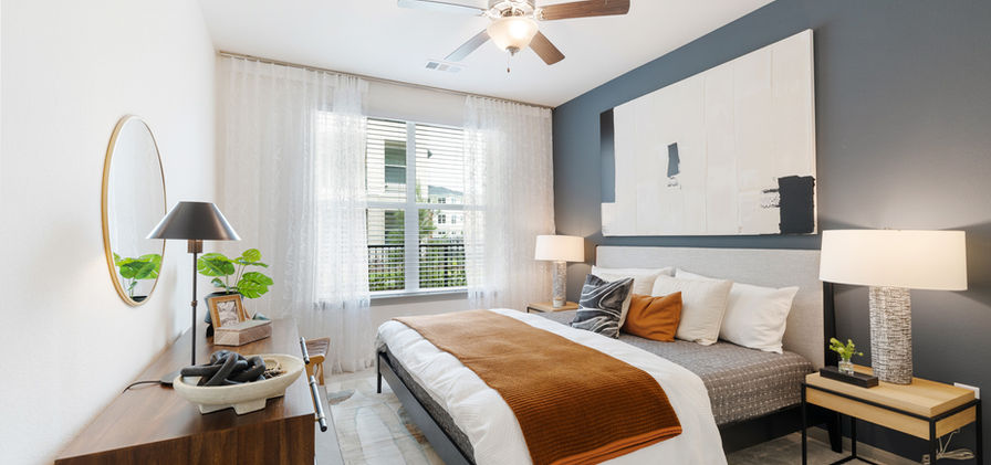 2x2 Guest Bedroom.jpg