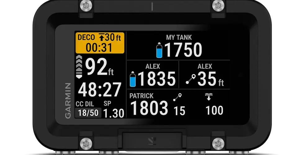 Pair with our Descent™ T2 transceivers (sold separately) for integrated tank pressure monitoring of up to 8 tanks via the SubWave sonar data network.