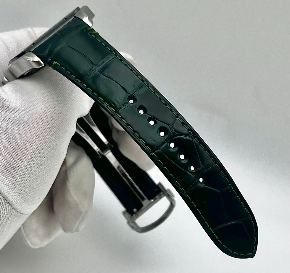 Thumbnail: Cartier Santos Arabic ‘Middle East’ Green 39.8mm (WSSA0055) 2024 Box Papers