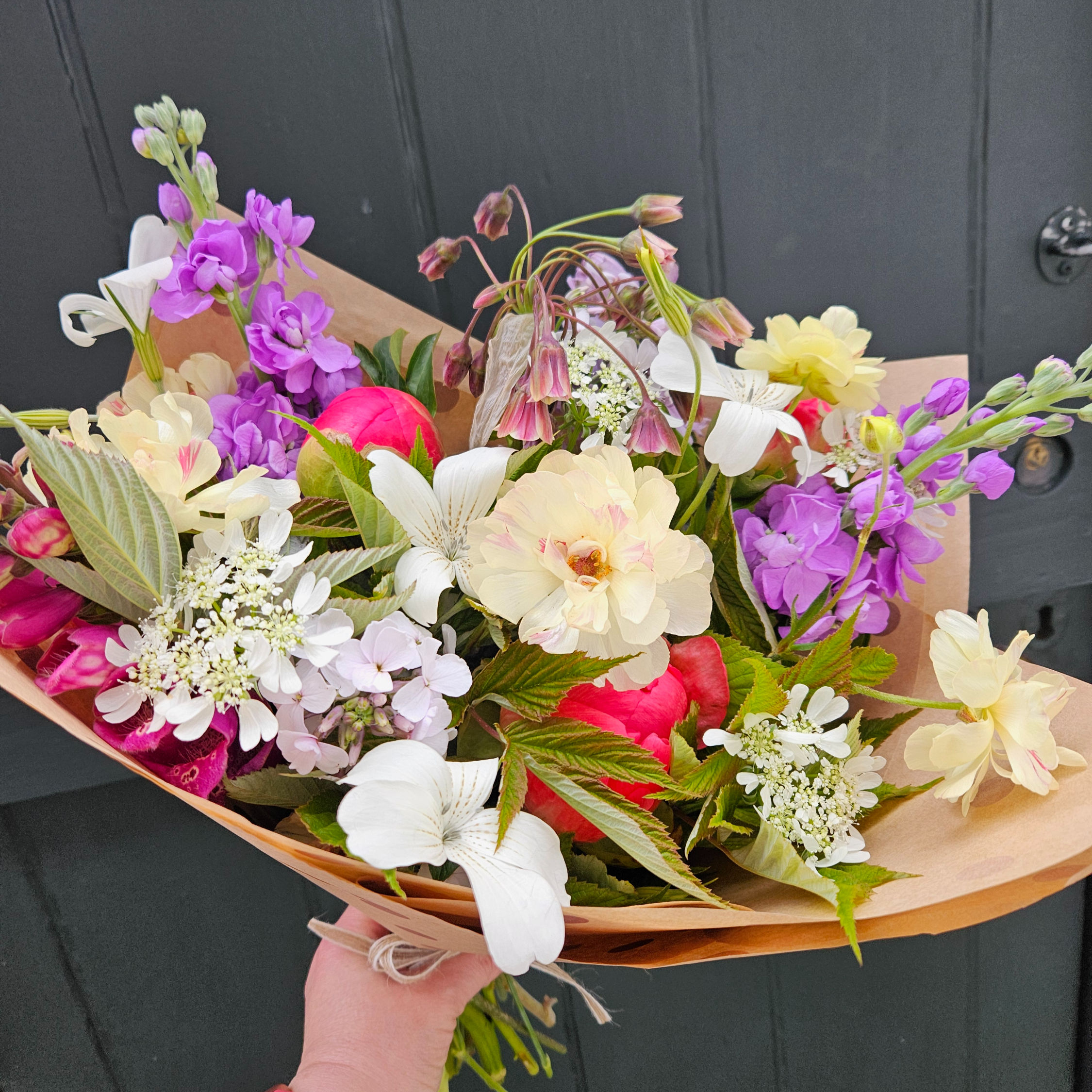 Small gift bouquet