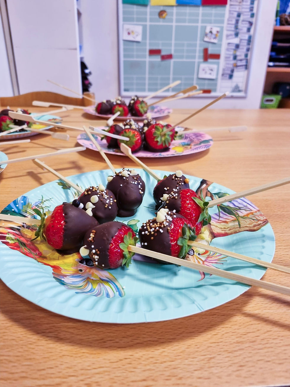 Traktatie aardbei chocolade