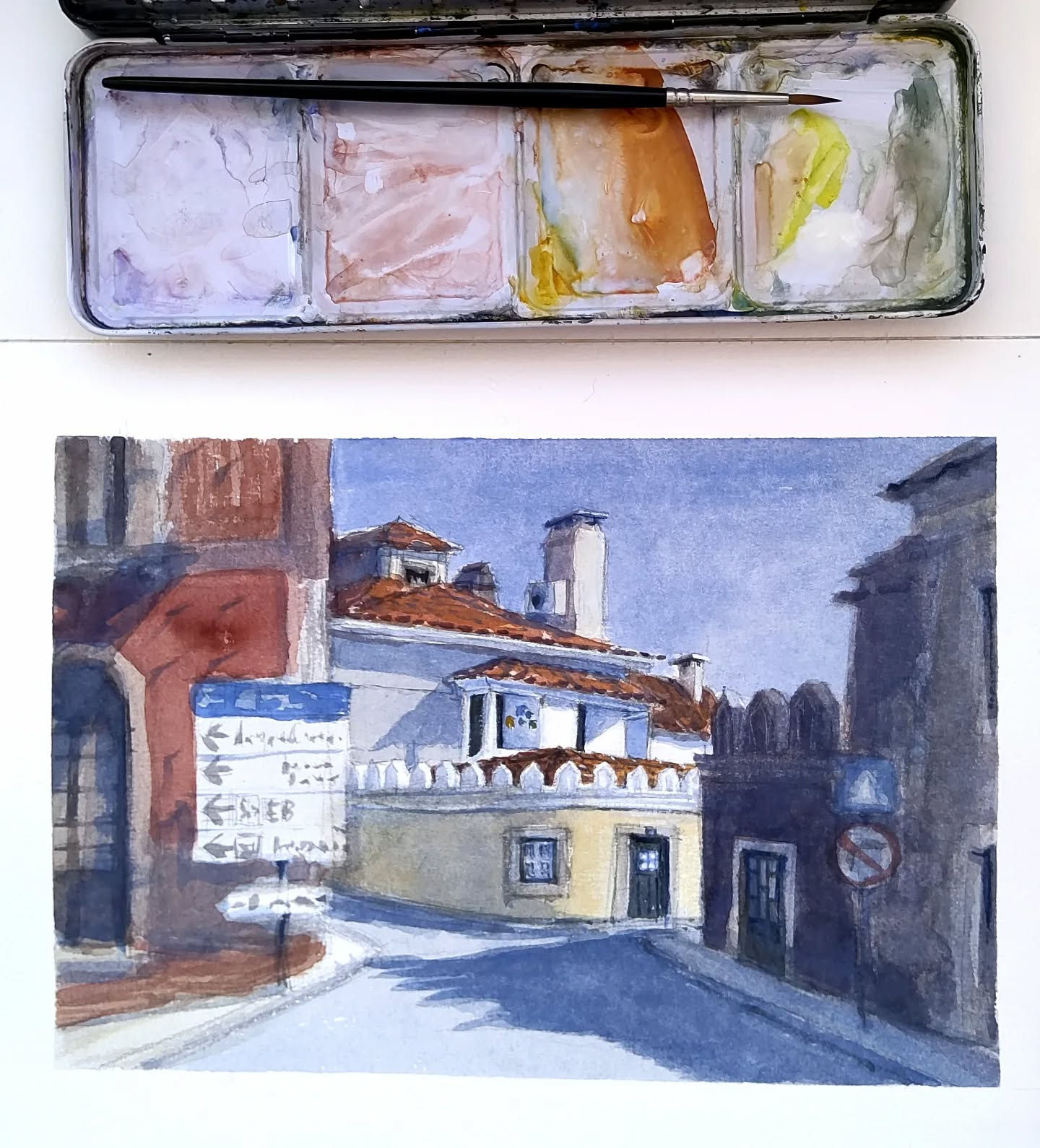 Casa com andorinhas