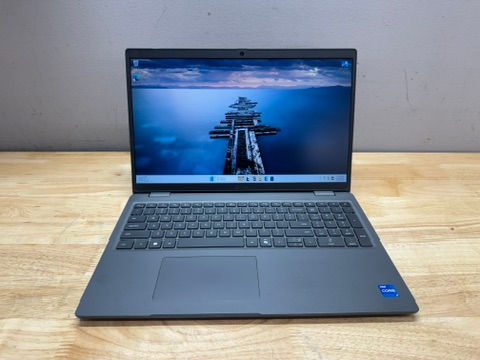 Dell Latitude 3550 15.6" Laptop Intel Core i7, 512GB SSD, 16GB RAM, W11