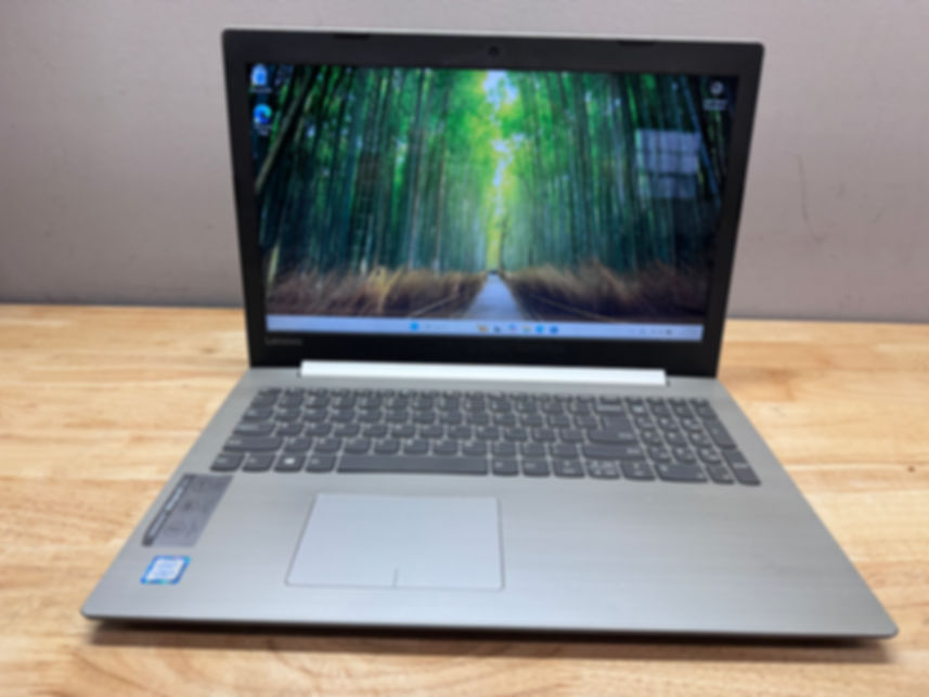 Lenovo IdeaPad 320-15IKB 15.6" TOUCHSCREEN Laptop Intel Core i3, 128GB SSD, W11