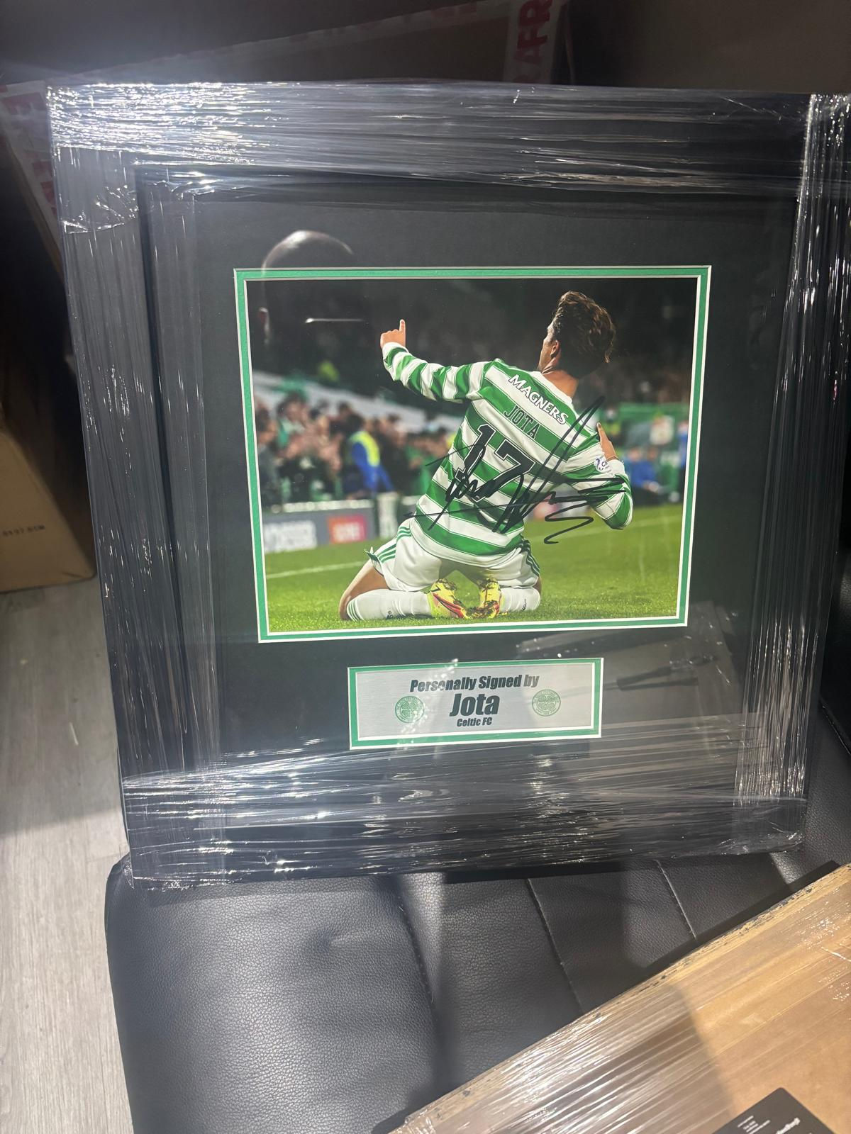 Signed Jota Celtic Display