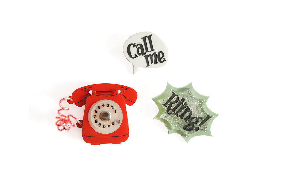 Thumbnail: Pack phone brooches