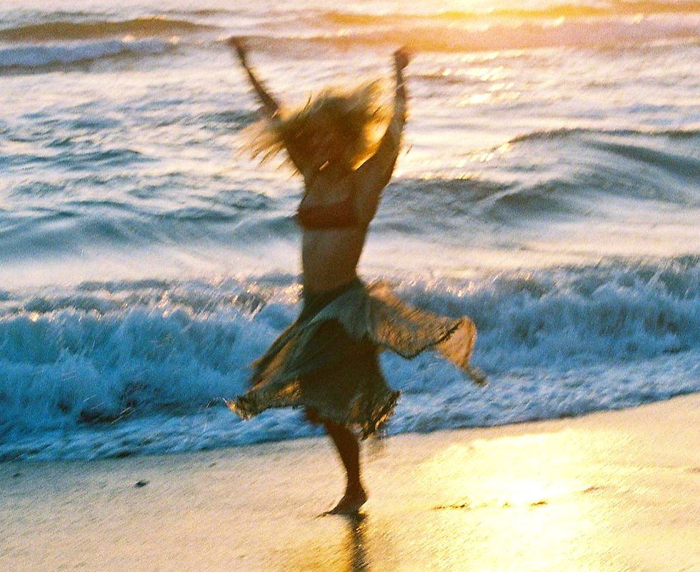 Felicitat 1 : La guia per a principiants sobre com ser feliç (diners, simplicitat, relacions, cultura)