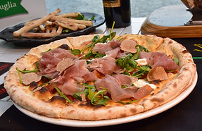 Pizza Parma, Burrata e Tartufo