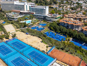 Why Padel Is the Perfect Sport for Local Competitions