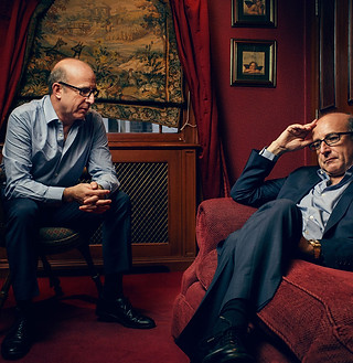 Paul McKenna analyses himslf on couch