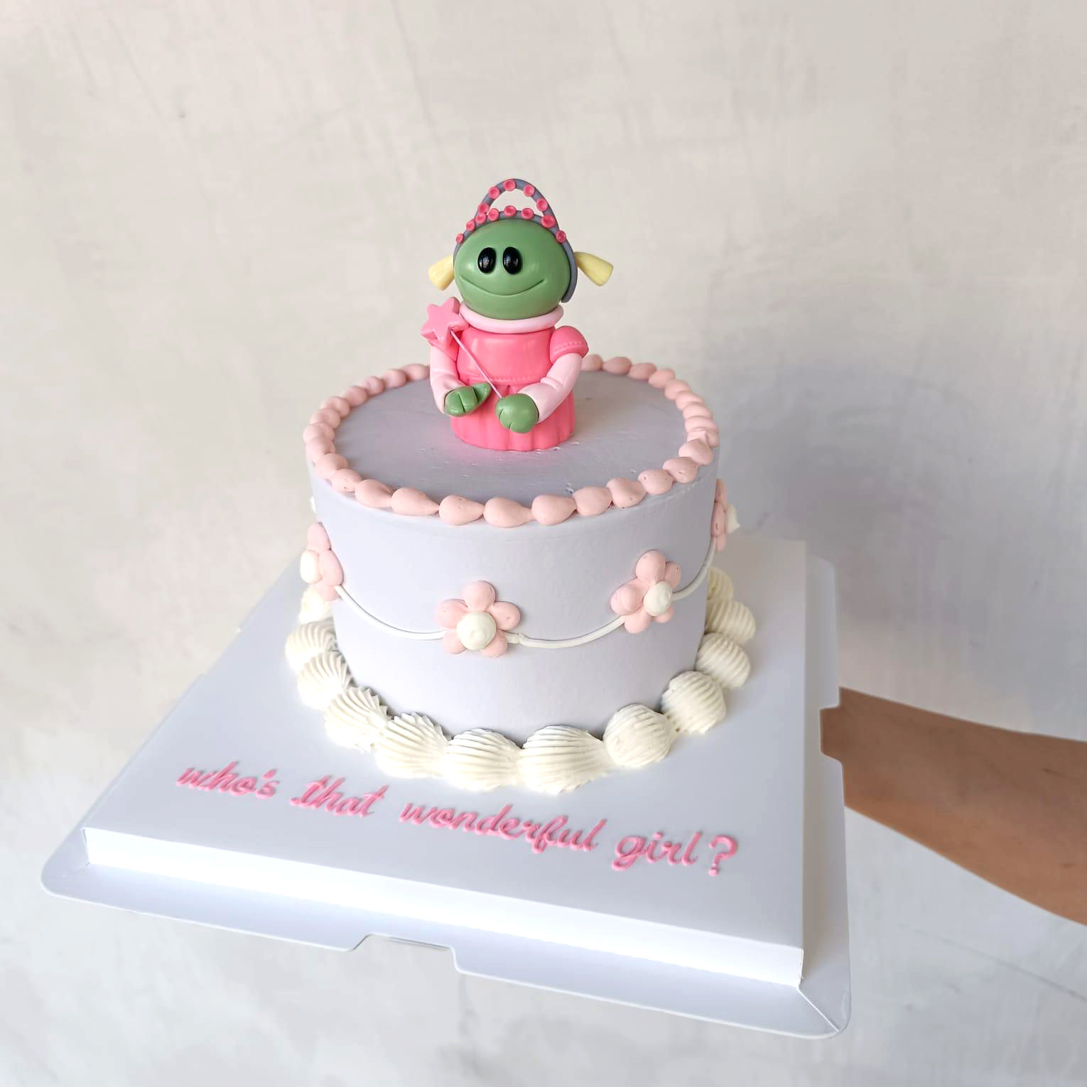 Wonderful girl 3D cake