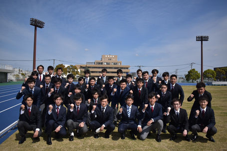 入部式を執り行いました。