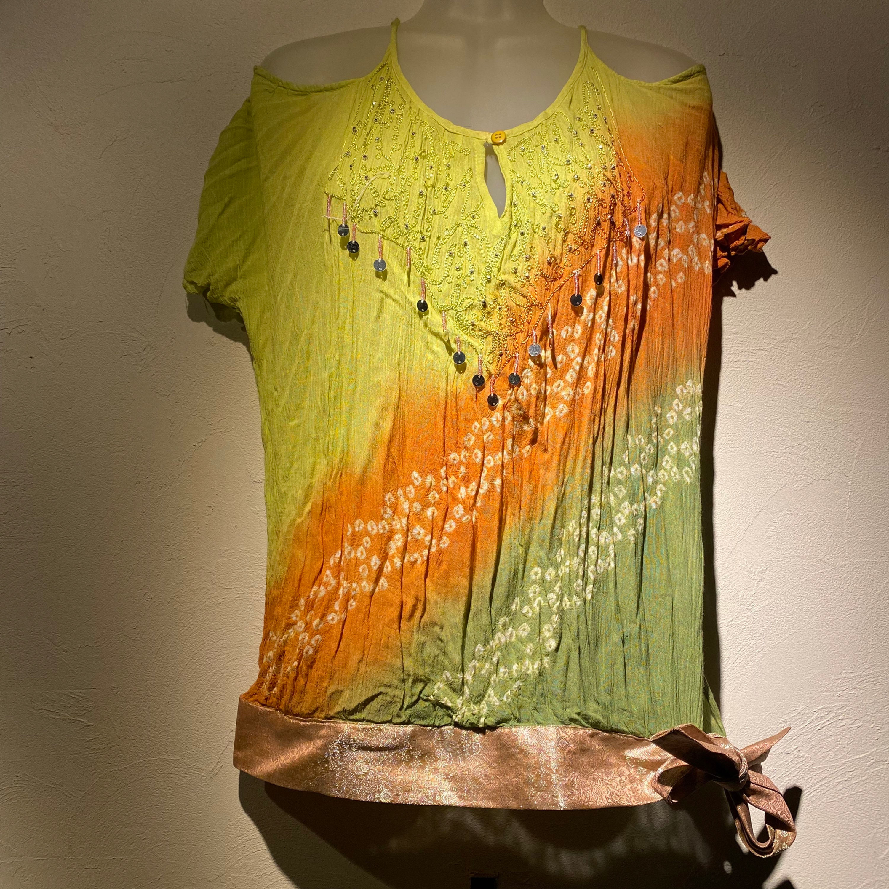 a.i.c エイアイシー グラデーション ビーズ刺繍 トップス 肩見せ