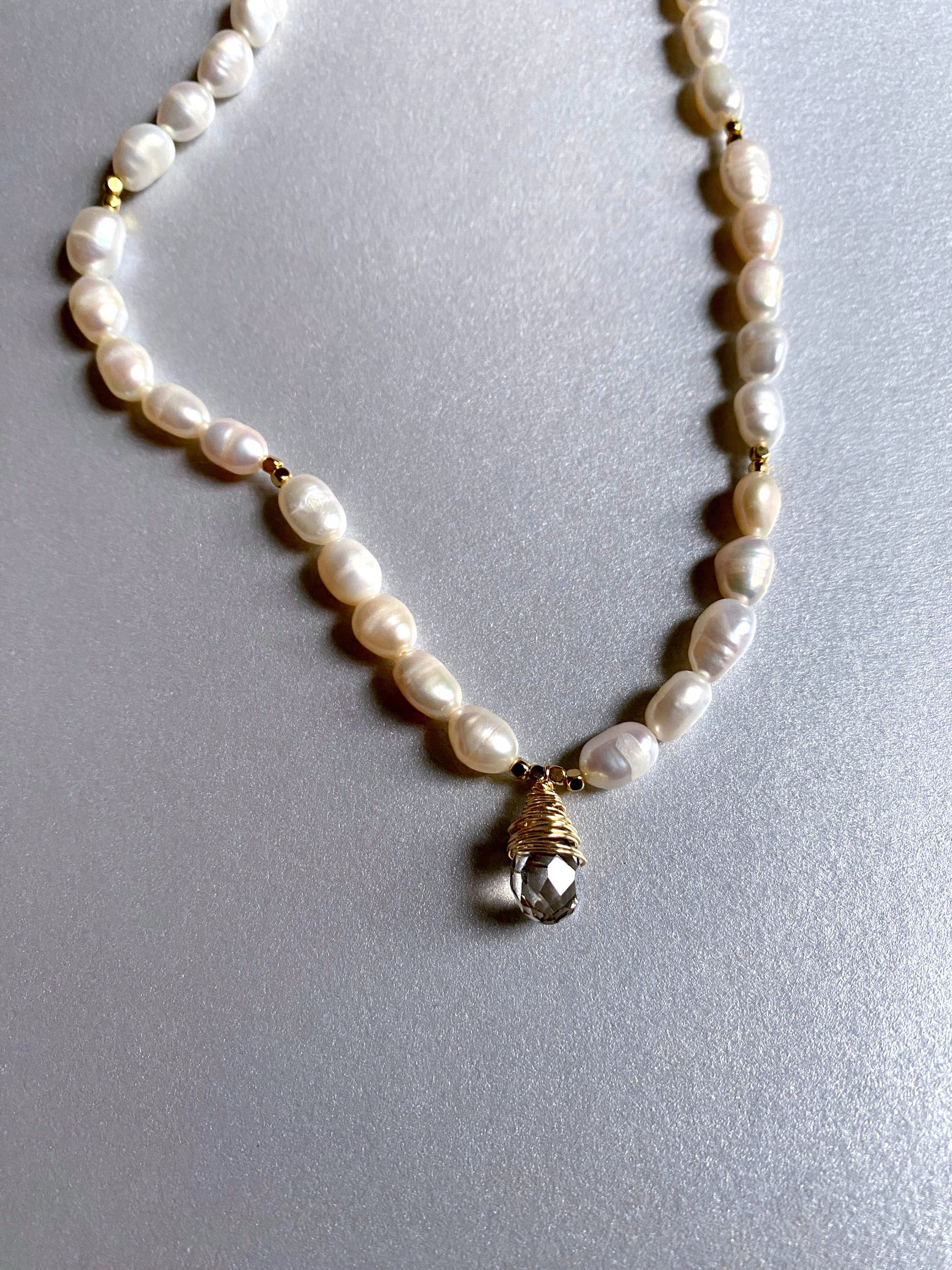 Moraea Pearl Dainty Necklaces