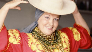 HOMENAJE A OLGA GUTIÉRREZ