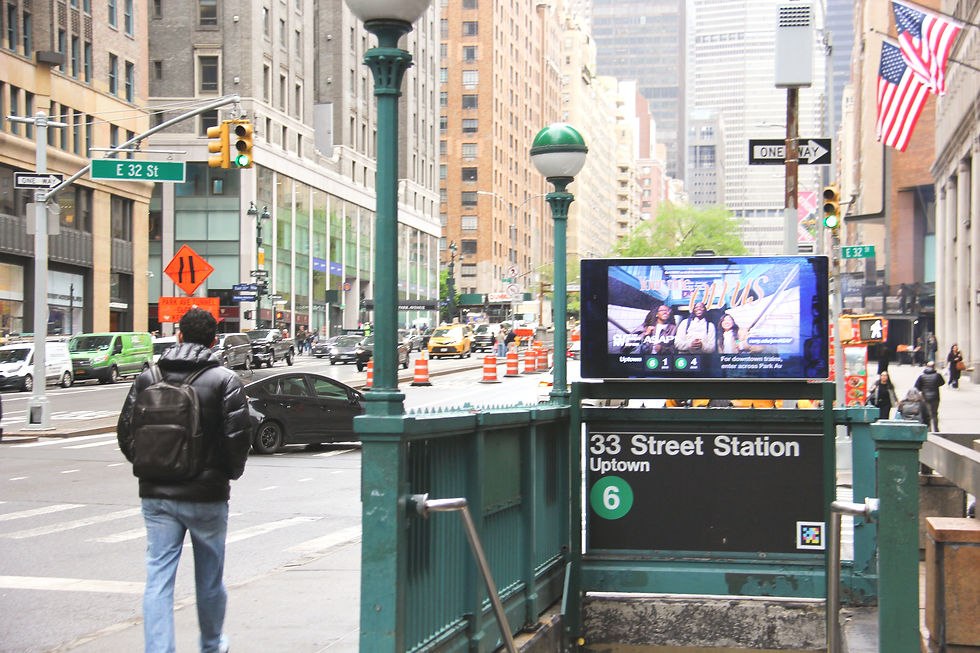 Just one block down from the 33rd Street Station on the 6 train, CINCO DE MAYO is my go‑to destination for the best Mexican cuisine in Murray Hill. A solo una cuadra hacia abjo de la estación 33rd Street del tren 6, CINCO DE MAYO se erige como mi lugar favorito para disfrutar la mejor cocina mexicana en Murray Hill.