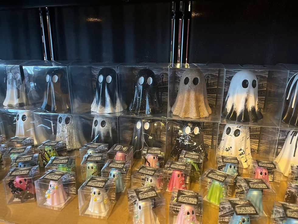 Small Skeggy Spirits ghost figures in clear boxes.