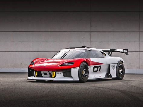 Four things we learned from Porsche’s Mission R concept