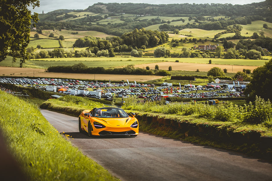 McLaren 720s_high_res.jpg