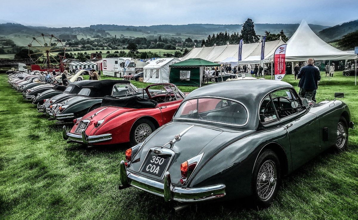 Classic Nostalgia 2020 Car Clubs