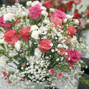 FLORISTERÍA: Delicado y primaveral arreglo en tonos pasteles