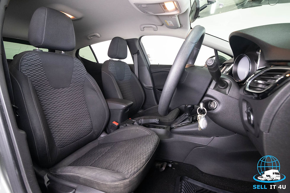 Thumbnail: 2016 Holden Astra R Hatch