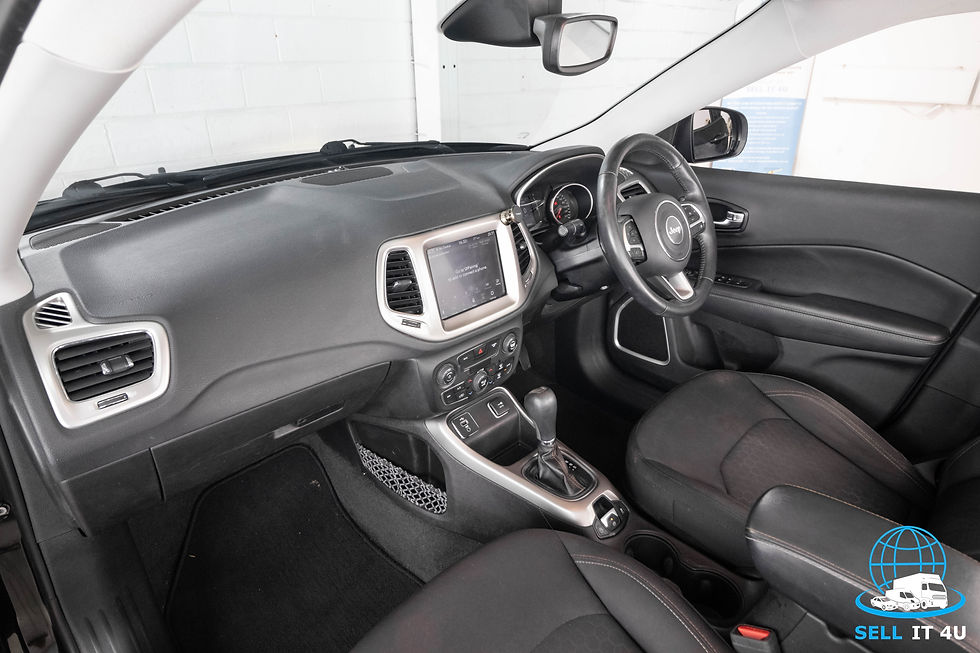 Thumbnail: 2018 Jeep Compass Longitude