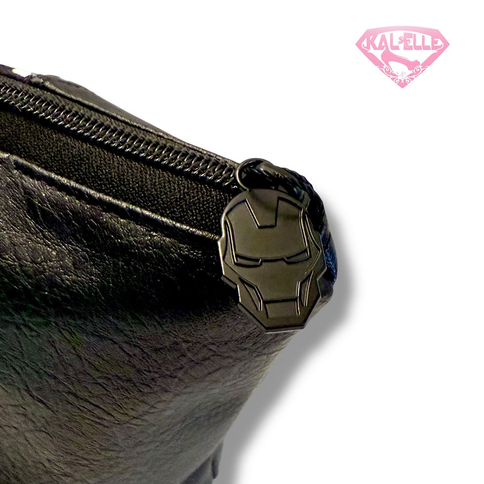 Thumbnail: Marvel Makeup Bag (Large)