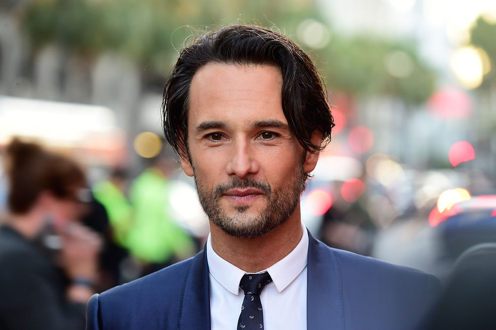 RODRIGO SANTORO