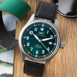 萬國錶 IWC Pilot’s Watch Mark XX IW328205：把飛行儀器戴上手腕的現代經典