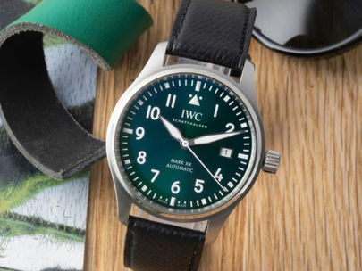 萬國錶 IWC Pilot’s Watch Mark XX IW328205:把飛行儀器戴上手腕的現代經典