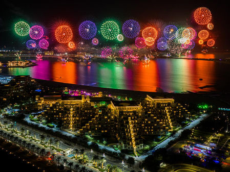 RAS AL KHAIMAH SETS A NEW GUINNESS WORLD RECORD WITH A SPECTACULAR NEW YEAR’S EVE CELEBRATION