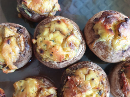 Champignons farcis et gratinés au curry