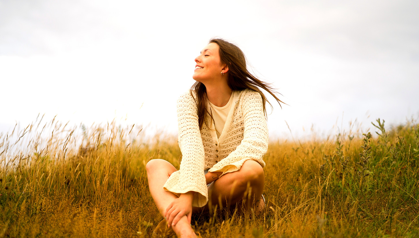Menopausal woman who experienced relief from menopause symptoms through hypnotherapy sessions