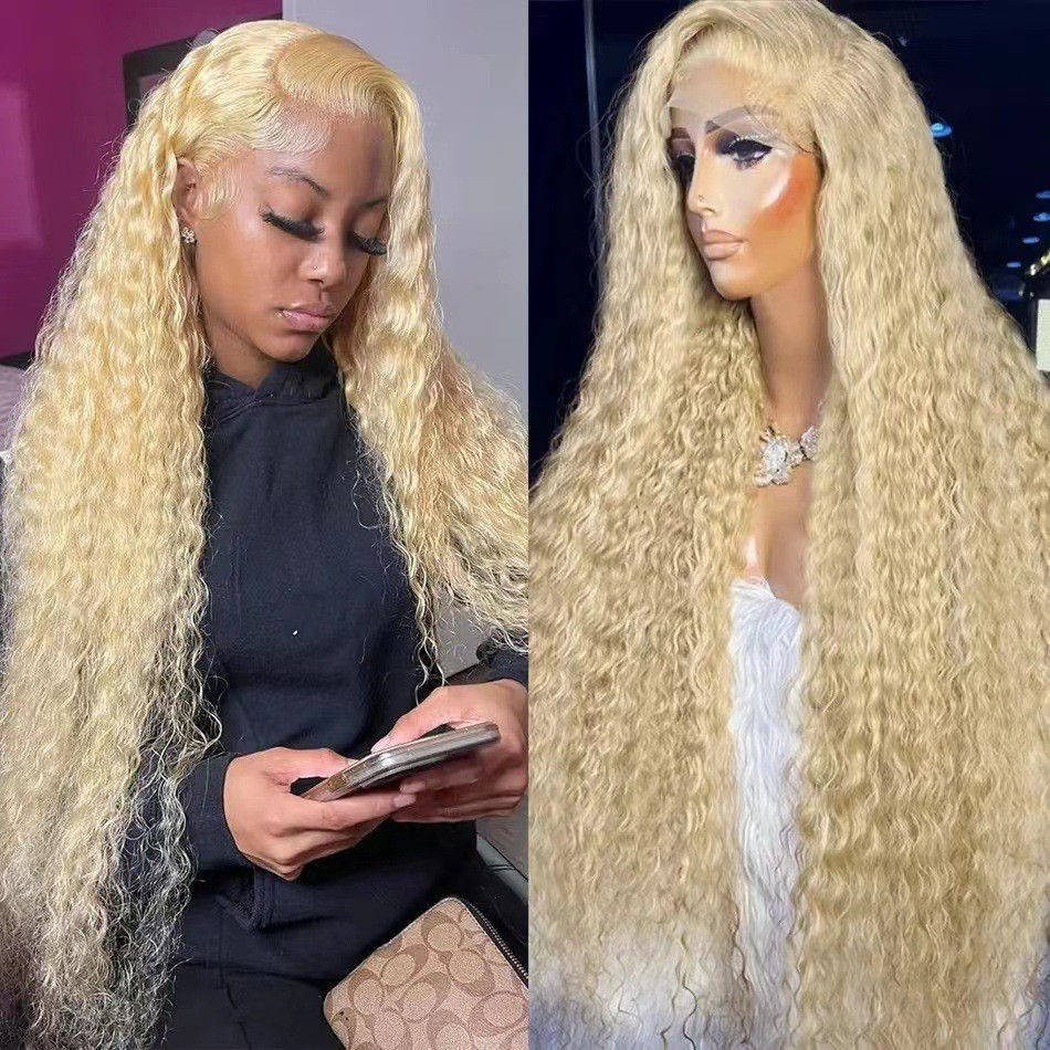 Thumbnail: Long Curly Wig
