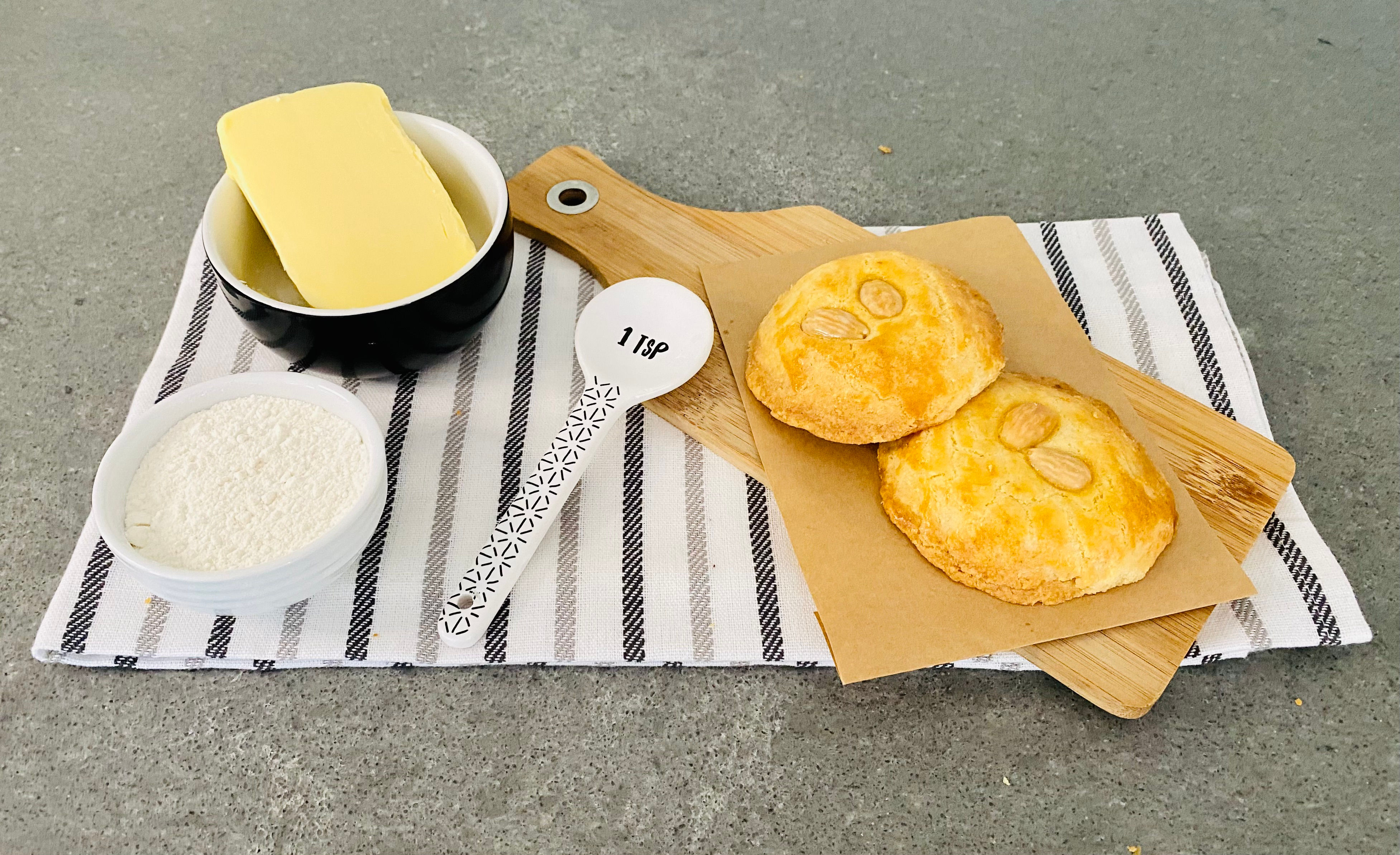 Gevulde Koeken/ 'Almond Rounds’ 